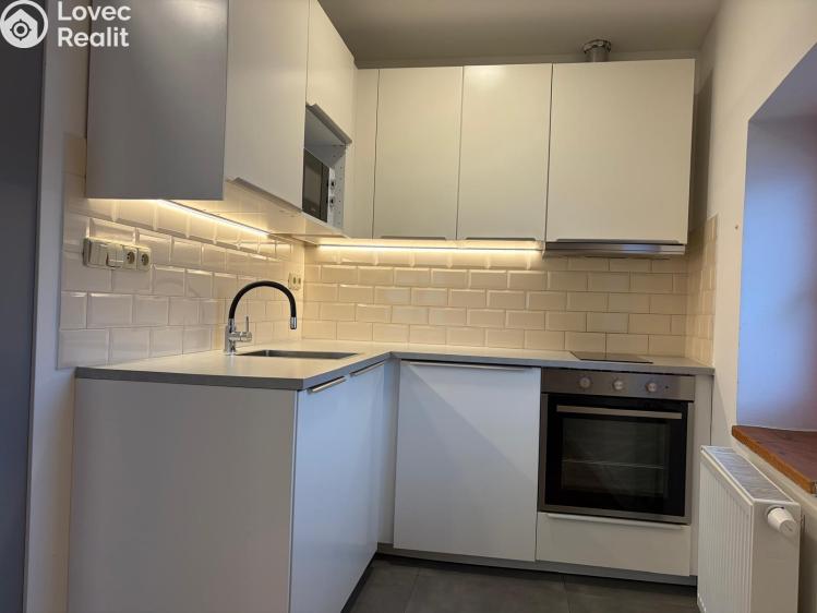 Pronájem bytu 1+KK Frýdlant, ČSA č. 2