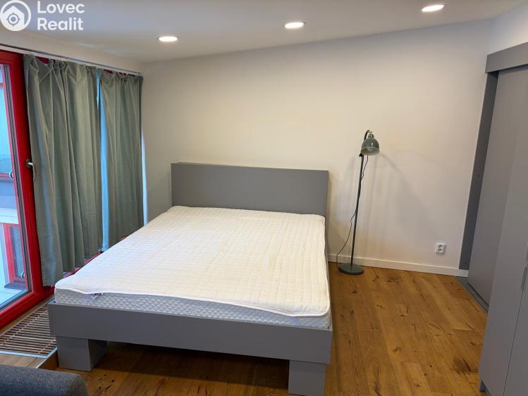 Pronájem bytu 1+KK Frýdlant, ČSA č. 4