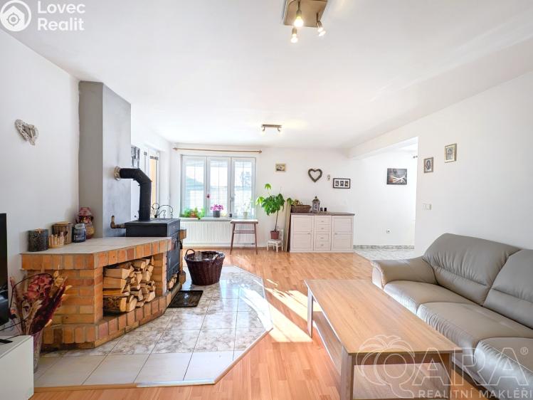 Prodej rodinného domu Stará Huť, Krásný život č. 16