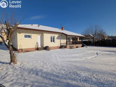 Prodej rodinného domu Stará Huť, Krásný život č. 3