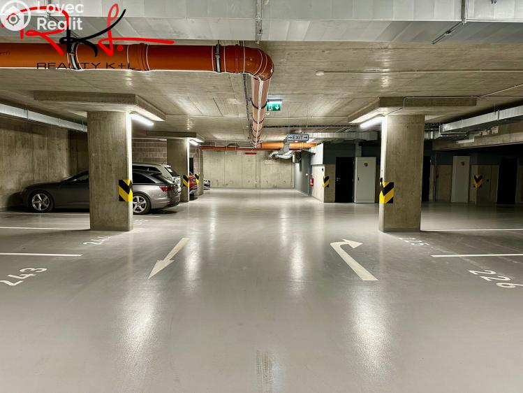 Prodej garážového stání Praha 10, Kardausova 705/6 č. 2