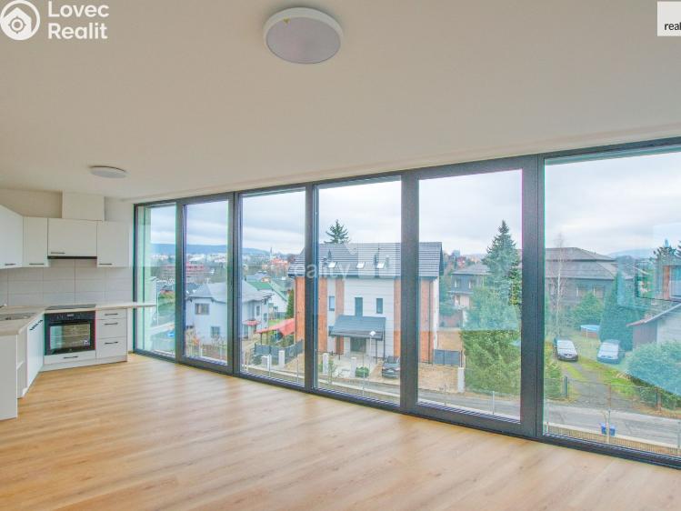 Pronájem bytu 1+KK Liberec, Londýnská č. 5