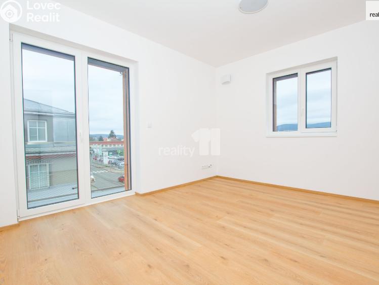Pronájem bytu 1+KK Liberec, Londýnská č. 19