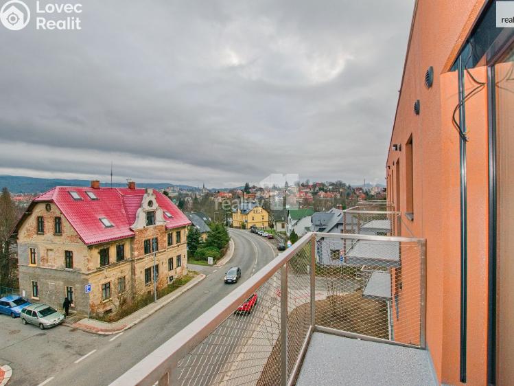 Pronájem bytu 1+KK Liberec, Londýnská č. 22