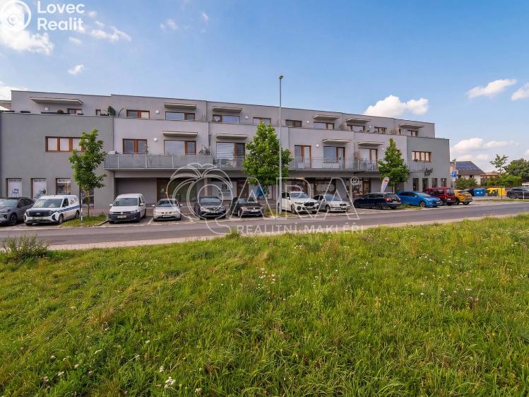 Pronájem obchodního prostoru Praha, U Hostavického potoka 830/26 č. 12