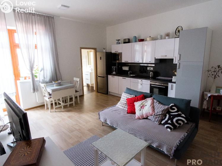 Pronájem bytu 2+KK Olomouc, Dolní náměstí č. 5