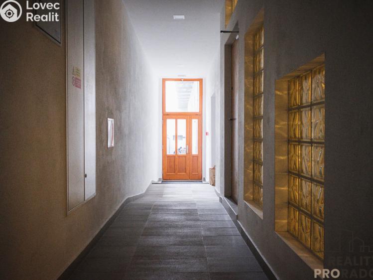 Pronájem bytu 2+KK Olomouc, Dolní náměstí č. 14