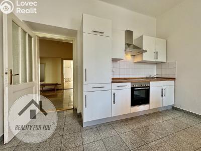 Prodej bytu 3+1 Praha, Drahobejlova č. 5