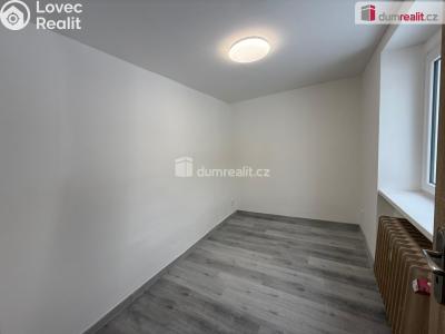 Pronájem bytu 2+KK Neratovice, Školní č. 5