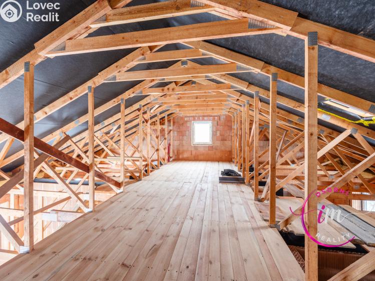 Продажа семейного дома Dalešice č. 5