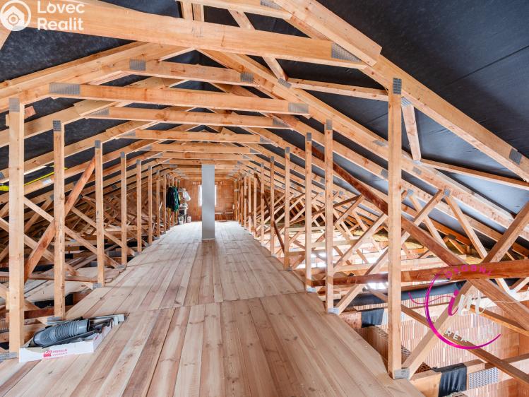 Продажа семейного дома Dalešice č. 6