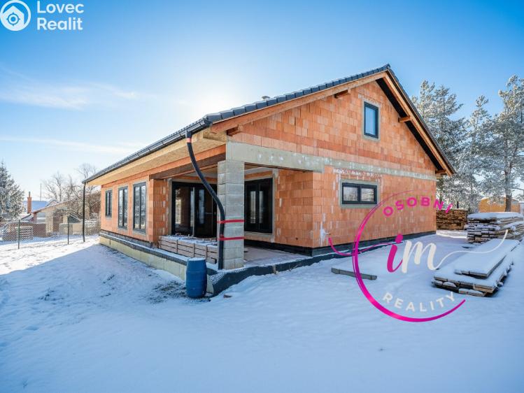 Продажа семейного дома Dalešice č. 16