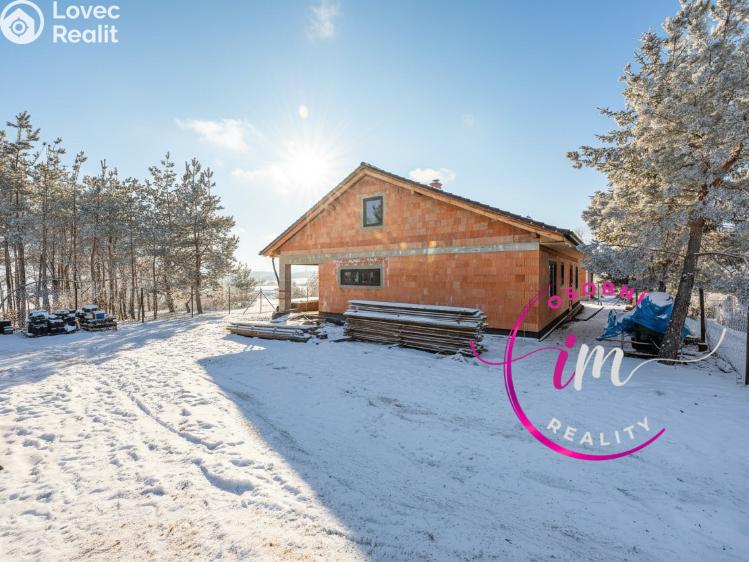 Продажа семейного дома Dalešice č. 26