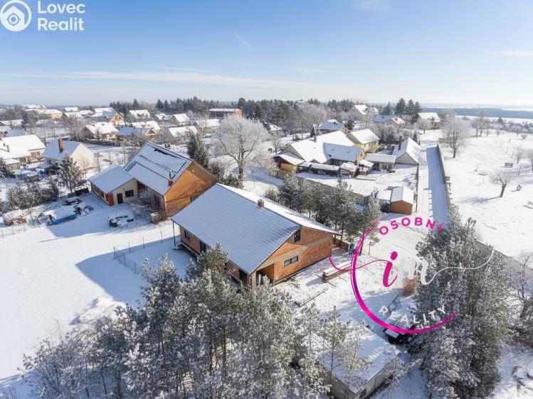 Продажа семейного дома Dalešice č. 28