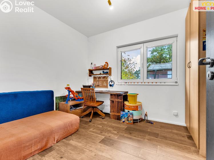 Prodej rodinného domu Káraný, B. Němcové č. 16