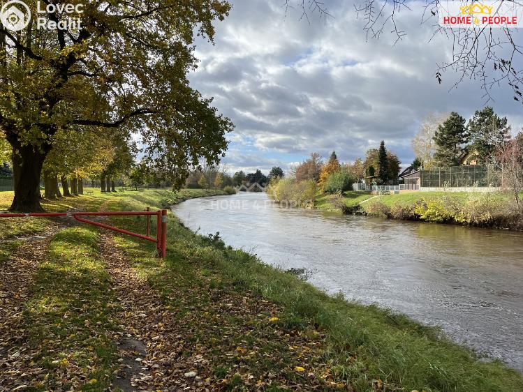Prodej rodinného domu Káraný, B. Němcové č. 30