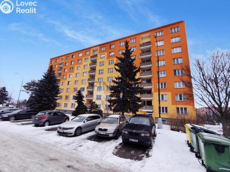 Pronájem bytu 2+1 Chomutov, Pod Břízami č. 10