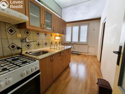 Pronájem bytu 2+1 Chomutov, Pod Břízami č. 1