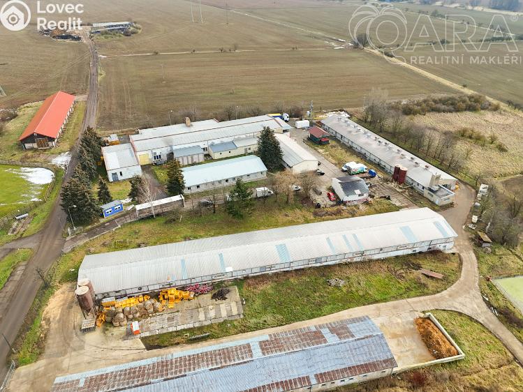 Prodej zemědělského objektu Lány, Zámecká 427 č. 13