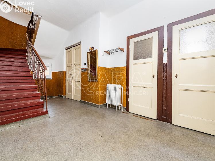 Prodej rodinného domu Jirny, Čapkova 252 č. 8