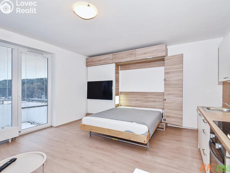 Pronájem bytu 1+KK Hostivice, Ječná č. 3