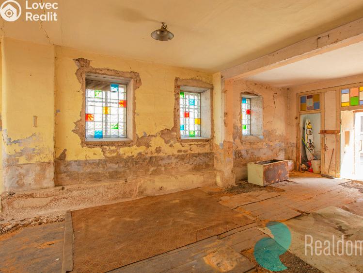 Sale apartment building Police nad Metují, Tomkova č. 5