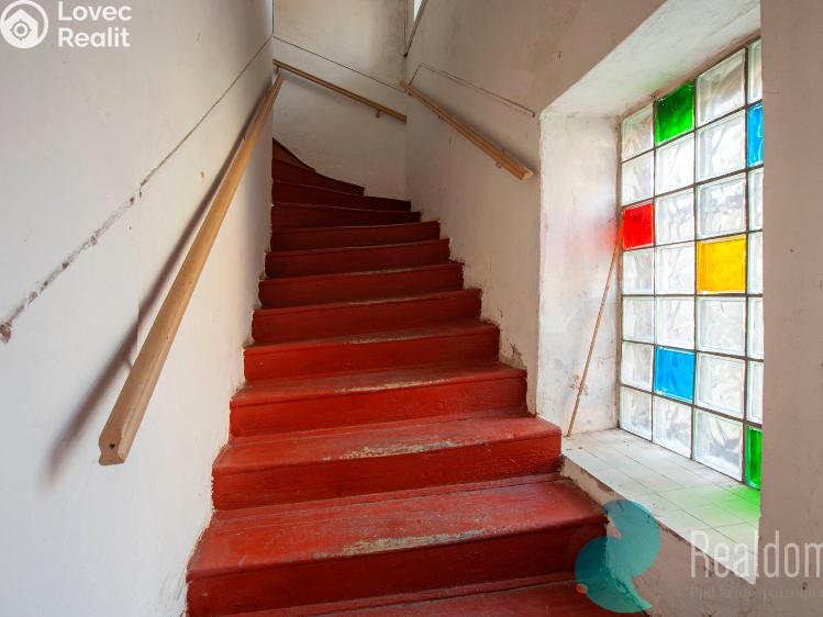 Sale apartment building Police nad Metují, Tomkova č. 16