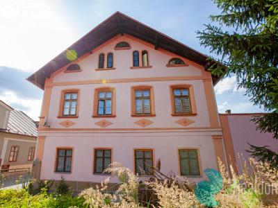 Sale apartment building Police nad Metují, Tomkova č. 1