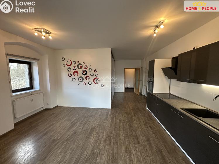 Pronájem bytu 2+KK Škvorec, Tyršova č. 3