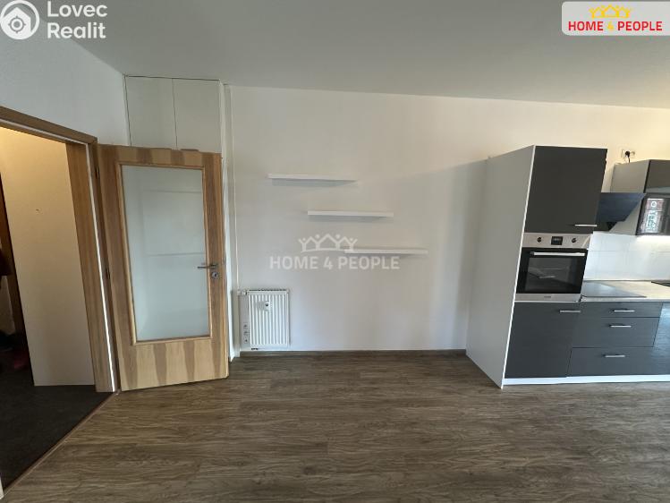 Pronájem bytu 2+KK Škvorec, Tyršova č. 7