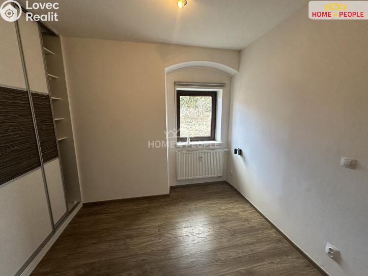 Pronájem bytu 2+KK Škvorec, Tyršova č. 11