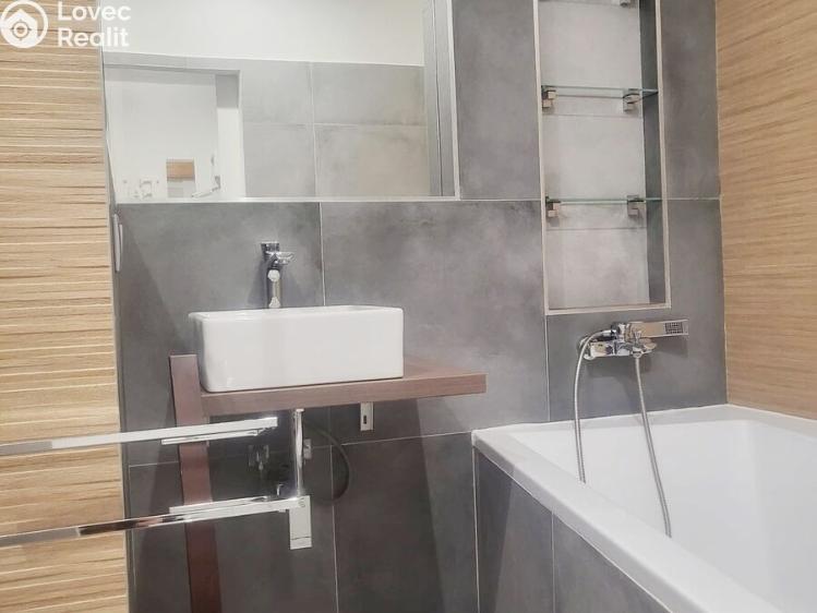 Pronájem bytu 3+1 Ostrava, Václava Jiřikovského č. 3