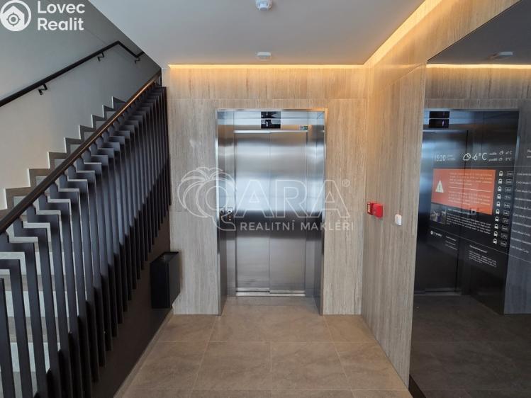 Pronájem bytu 2+KK Kralupy nad Vltavou, Nádražní 55 č. 13