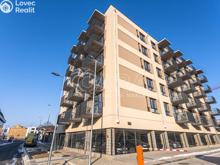 Аренда квартиры 2+KK Kralupy nad Vltavou, Nádražní 55 č. 24