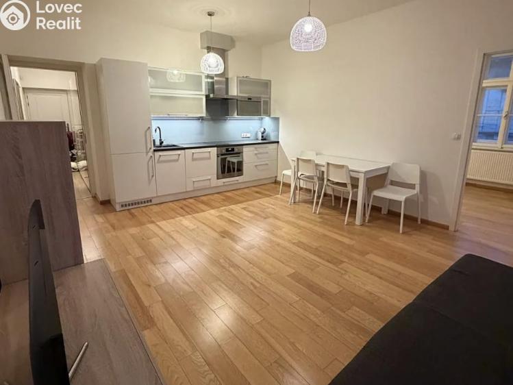 Аренда квартиры 2+KK Praha, Elišky Peškové č. 7