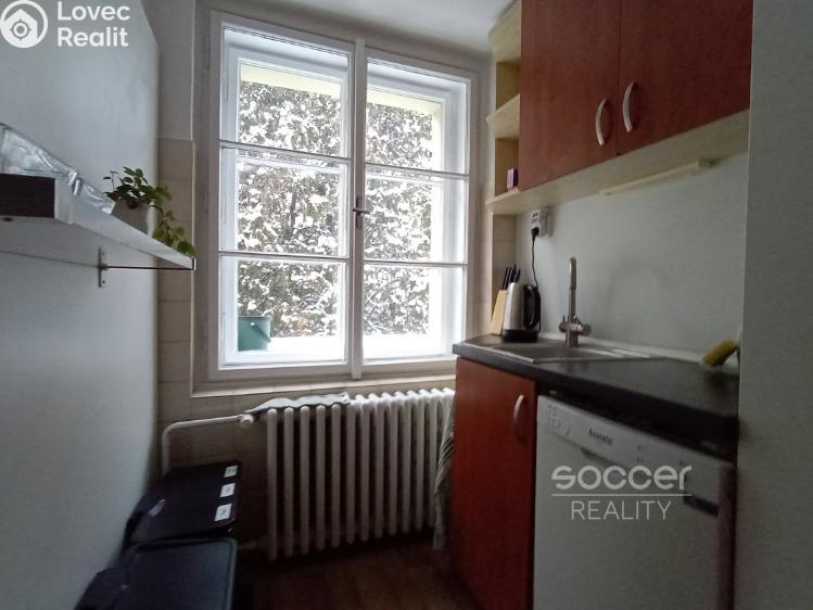 Rent office space Praha, Na Zátorce č. 15