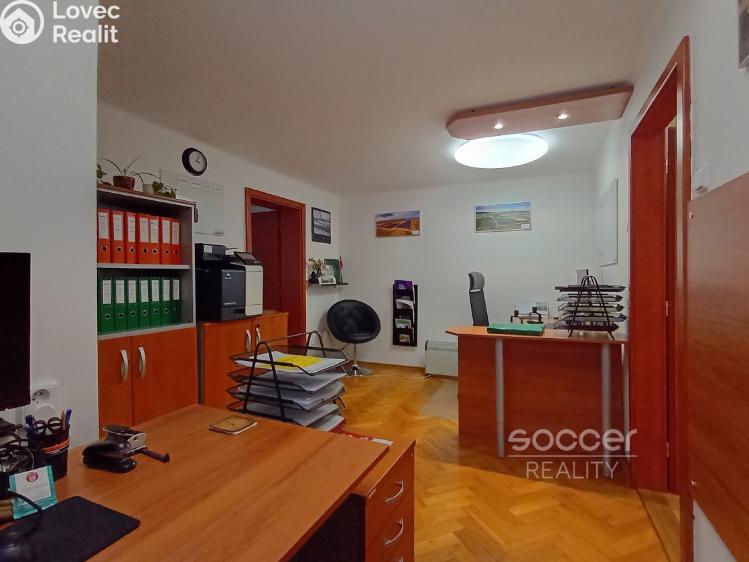Rent office space Praha, Na Zátorce č. 17