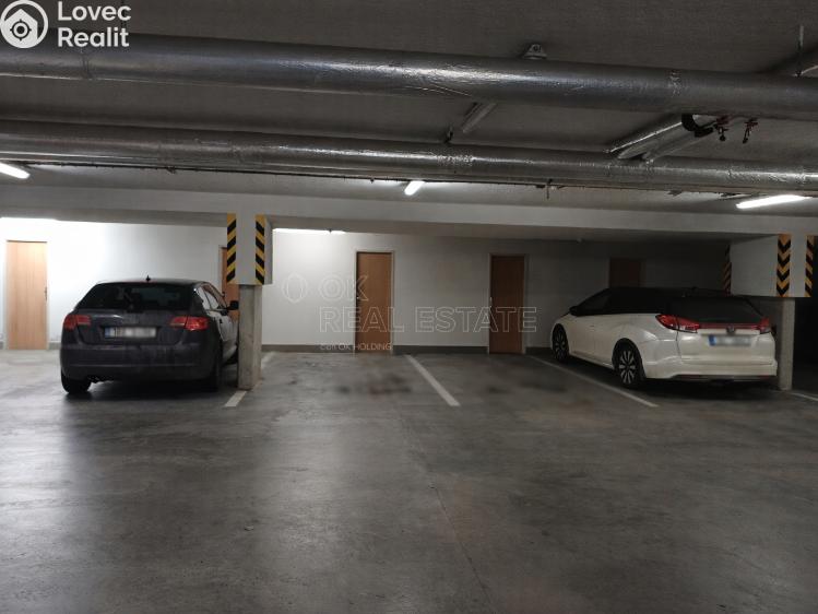 Pronájem garážového stání Brno, Nad Přehradou č. 5