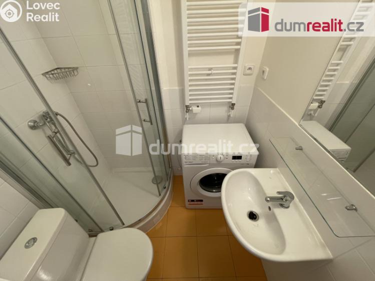 Pronájem bytu 1+KK Praha 5, Kmochova č. 7