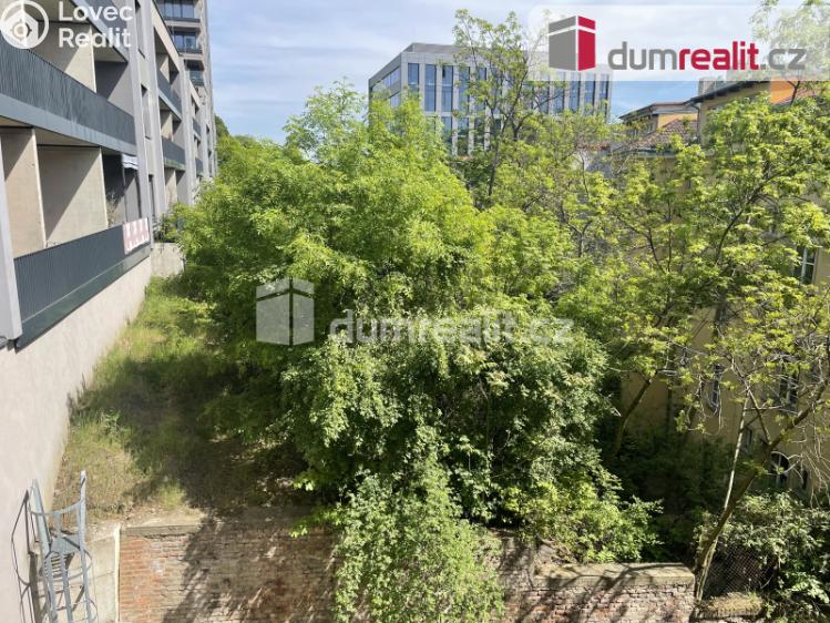 Pronájem bytu 1+KK Praha 5, Kmochova č. 8