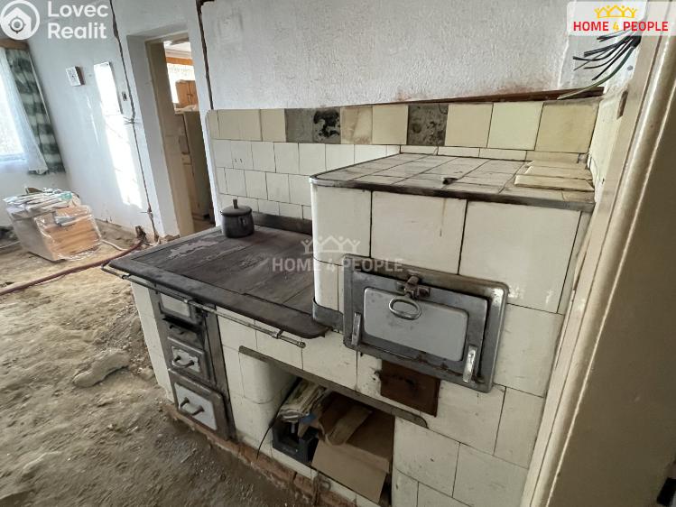 Продаж сімейного будинку Strašín č. 12