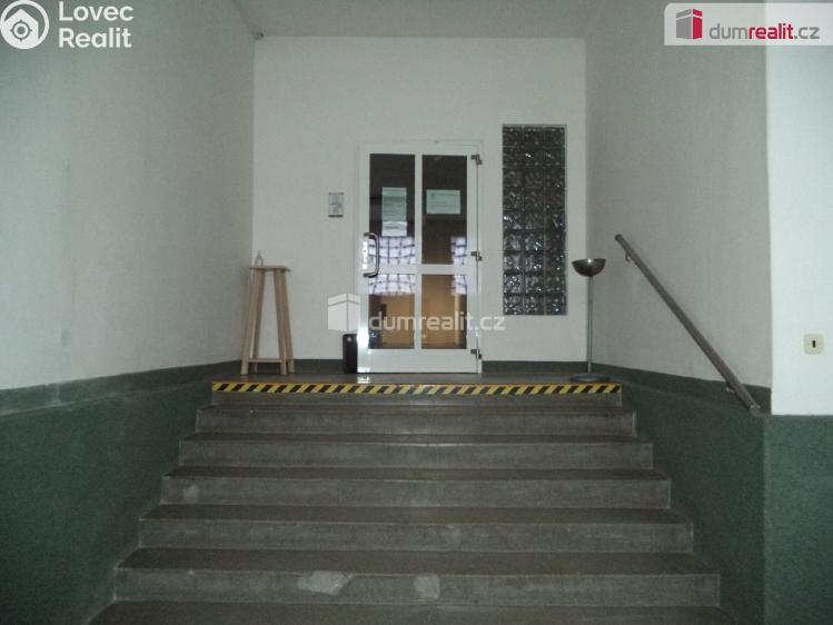 Pronájem kanceláře Vratimov, Adámkova č. 1