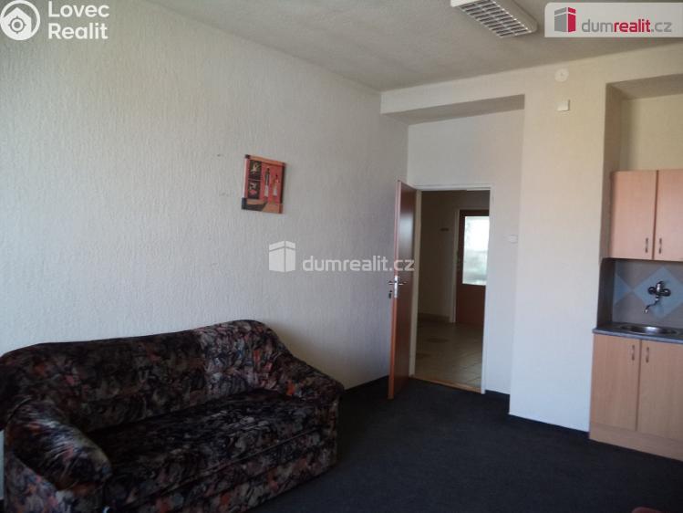 Pronájem kanceláře Vratimov, Adámkova č. 8