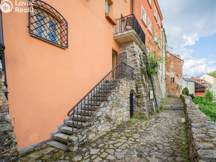 Prodej rodinného domu Loket, T. G. Masaryka 87/21 č. 29