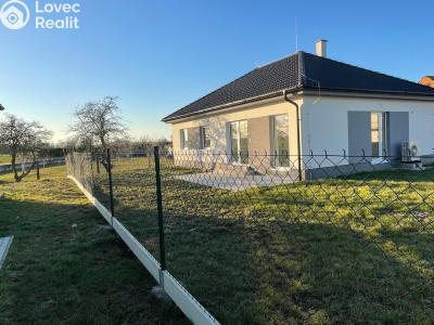 Продажа семейного дома Vrdy, Mlýnská 122 č. 2