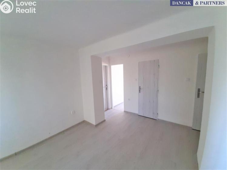 Rent apartment 2+1 Frýdek-Místek, Lidická č. 9