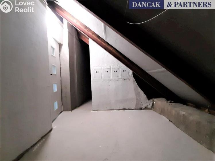 Rent apartment 2+1 Frýdek-Místek, Lidická č. 11