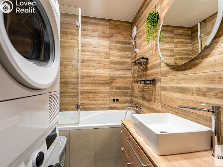 Prodej bytu 2+1 Praha, Bouřilova č. 9