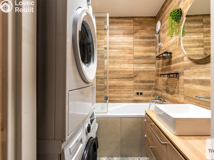 Prodej bytu 2+1 Praha, Bouřilova č. 10