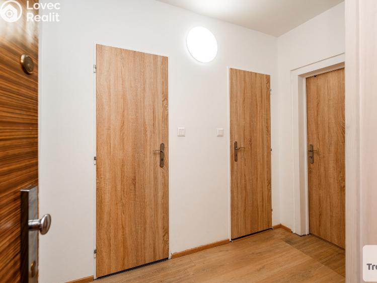 Prodej bytu 2+1 Praha, Bouřilova č. 13